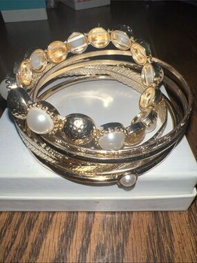 Gold Pearl Accent Women's Bangle Set